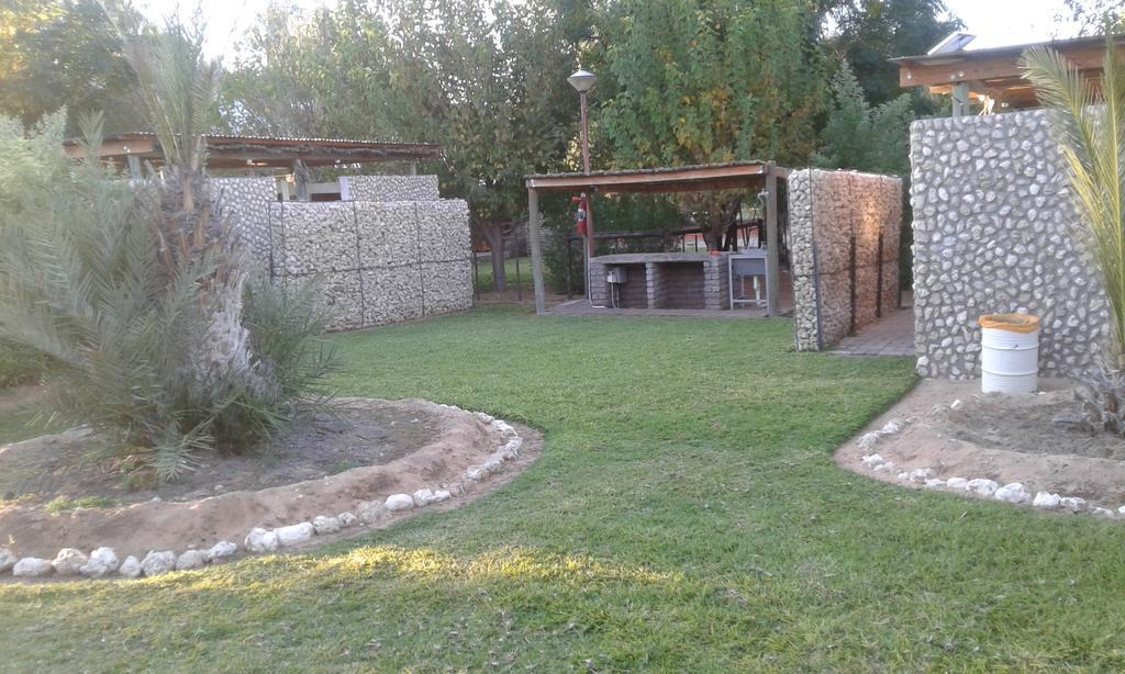 Askham Kalahari Camelthorn Guesthouse And Camping מראה חיצוני תמונה