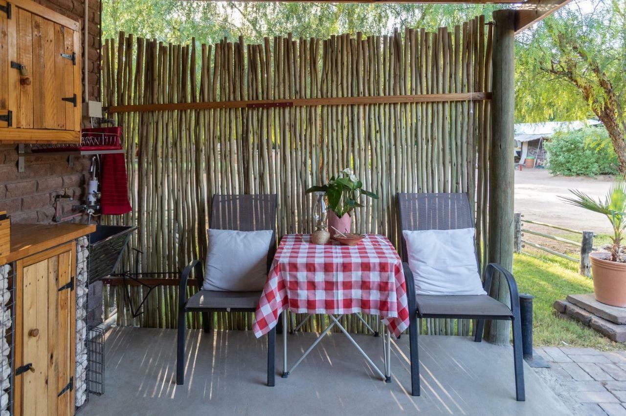 Askham Kalahari Camelthorn Guesthouse And Camping מראה חיצוני תמונה