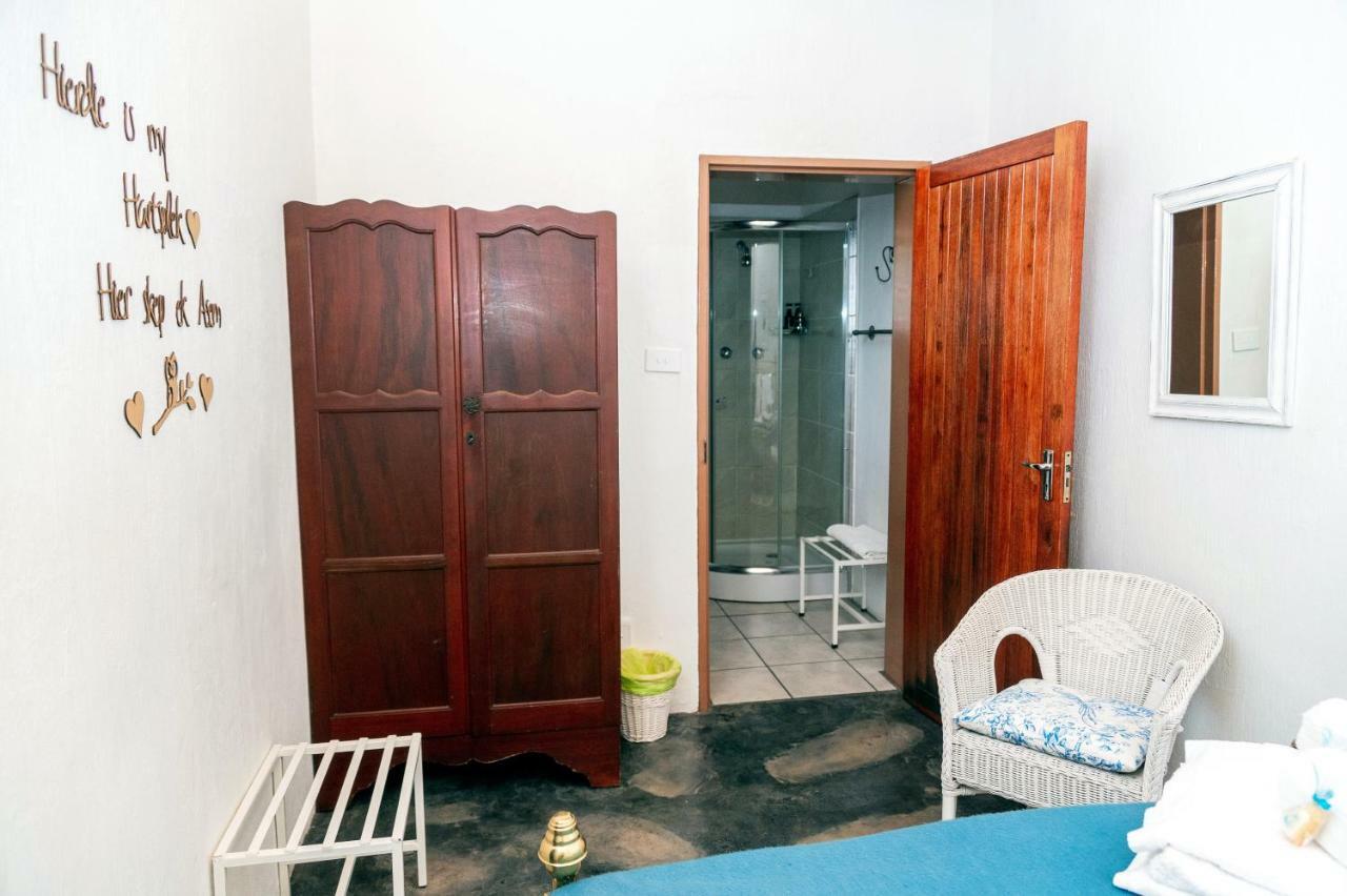 Askham Kalahari Camelthorn Guesthouse And Camping מראה חיצוני תמונה