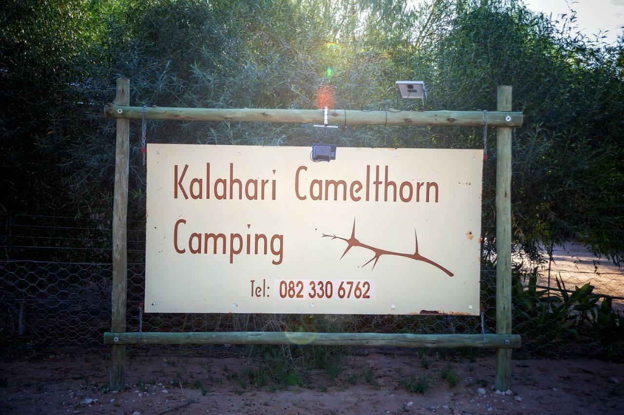 Askham Kalahari Camelthorn Guesthouse And Camping מראה חיצוני תמונה