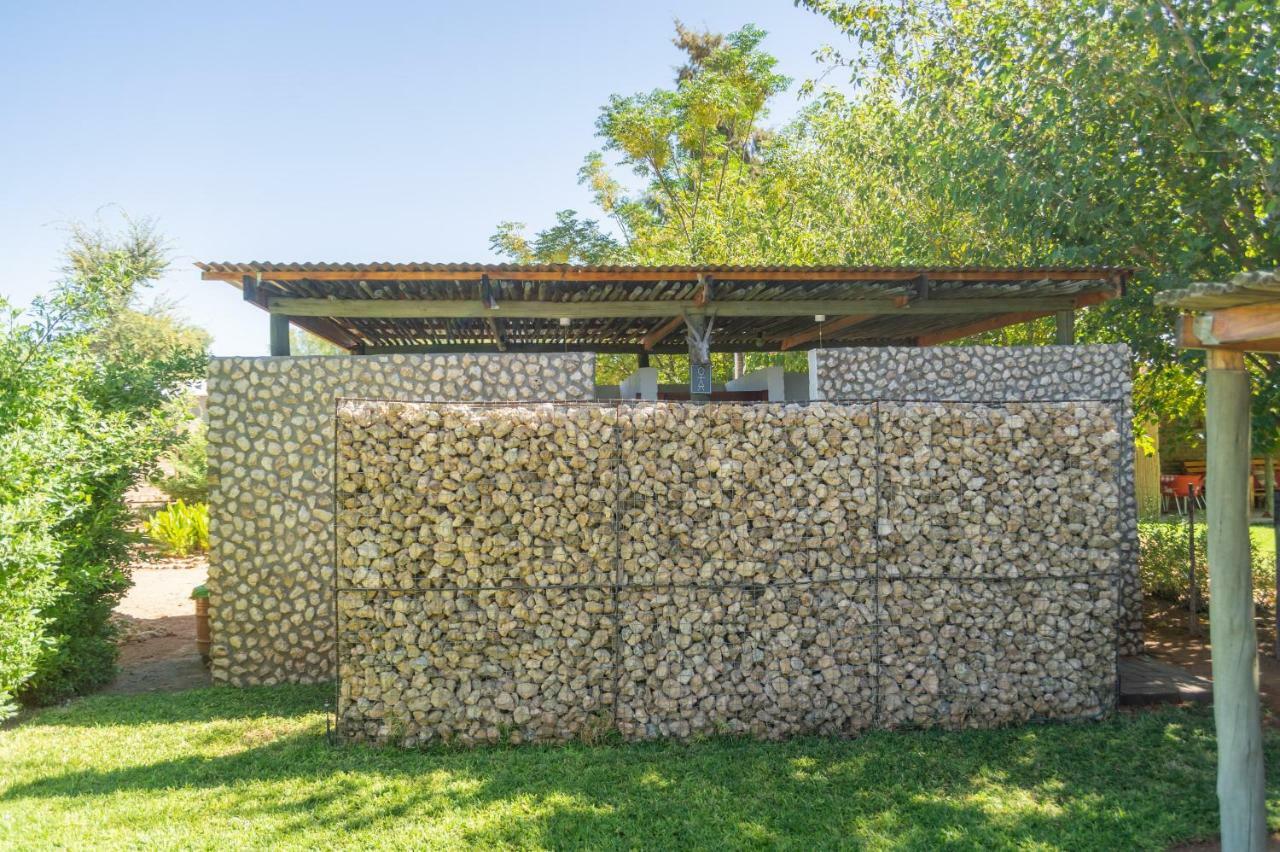 Askham Kalahari Camelthorn Guesthouse And Camping מראה חיצוני תמונה